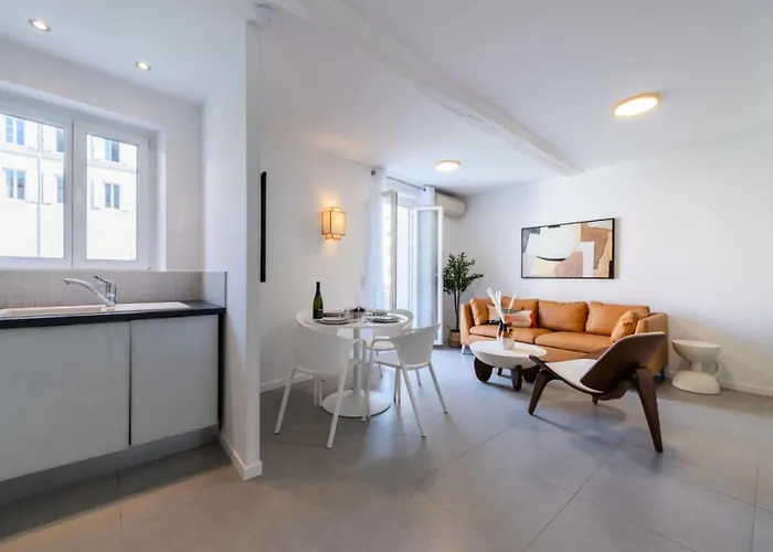 3p Terrasse & Calme Centre - 3p Terrasse & Calme Centre Mae-3213